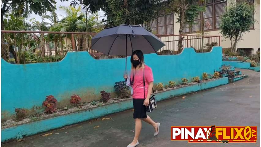 Titser na Masungit Pinasukan ng Lawit sa Pwit